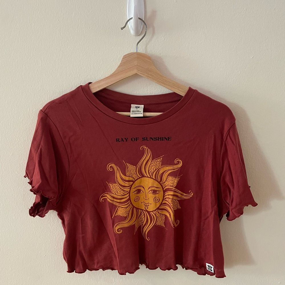 Lucy and Yak Greta Top with Sun Design Size XL